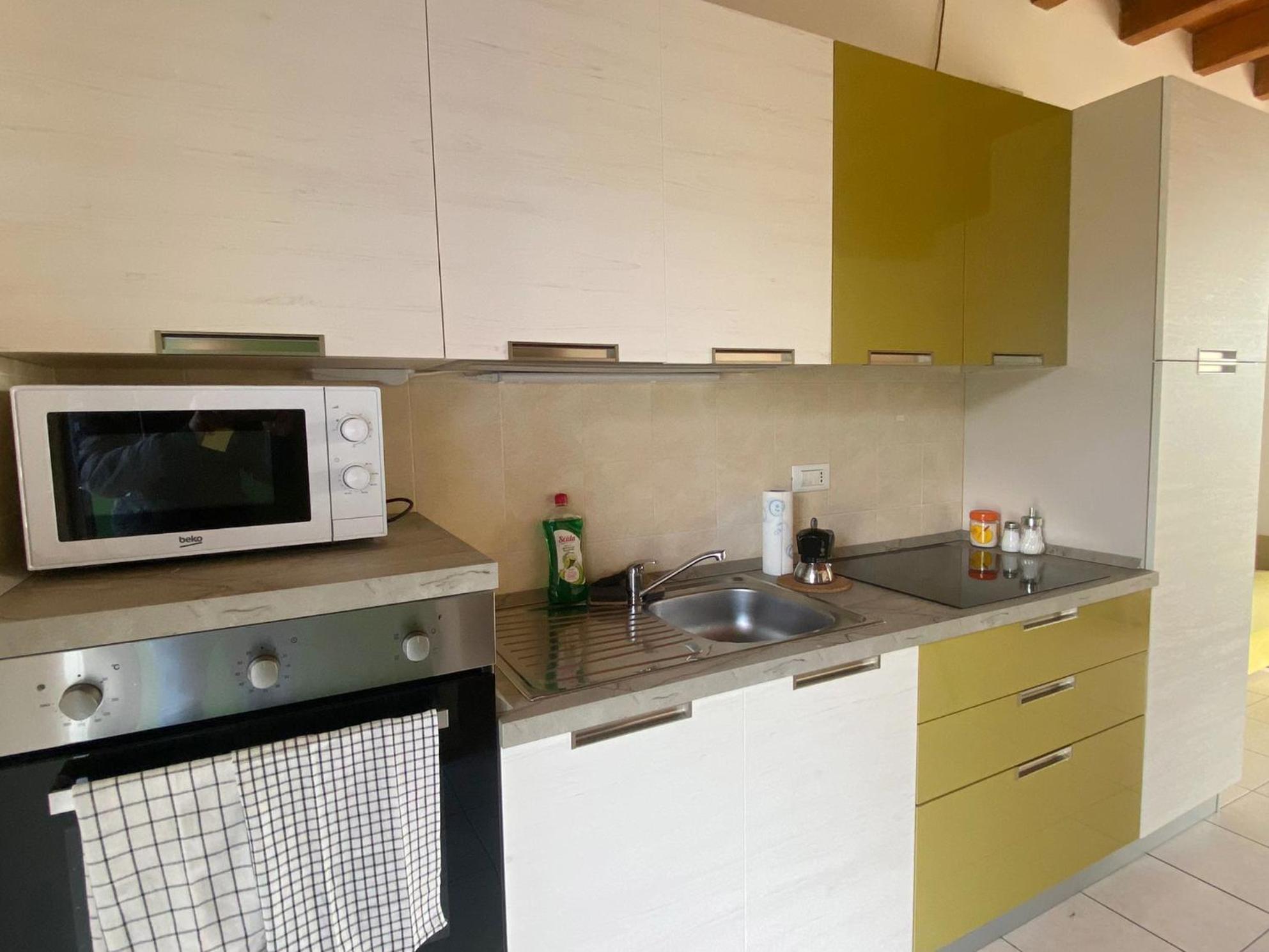The Flowers - Apartments With Private Garden In Residence With Pool Manerba del Garda Dış mekan fotoğraf