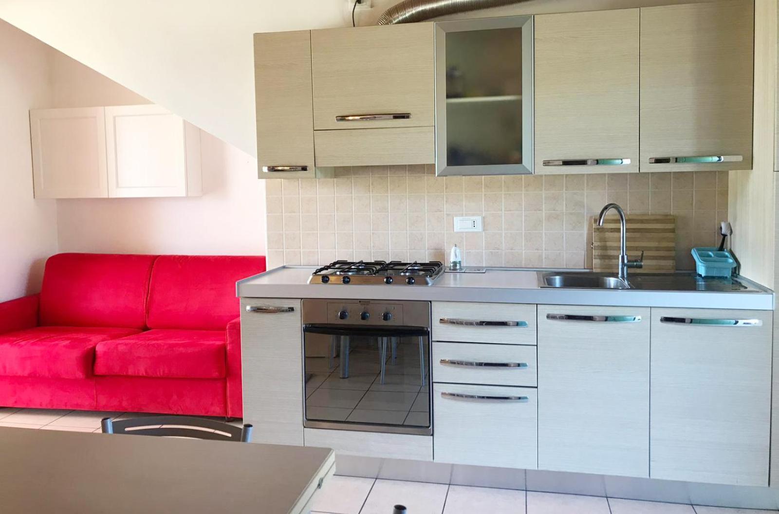 The Flowers - Apartments With Private Garden In Residence With Pool Manerba del Garda Dış mekan fotoğraf
