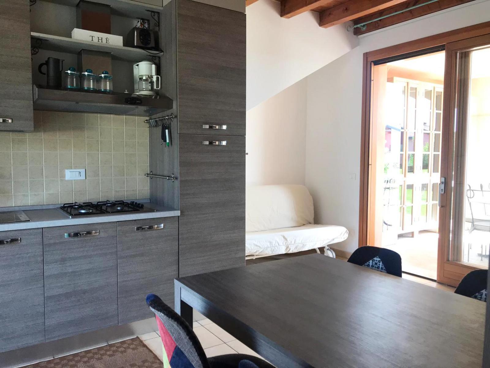 The Flowers - Apartments With Private Garden In Residence With Pool Manerba del Garda Dış mekan fotoğraf