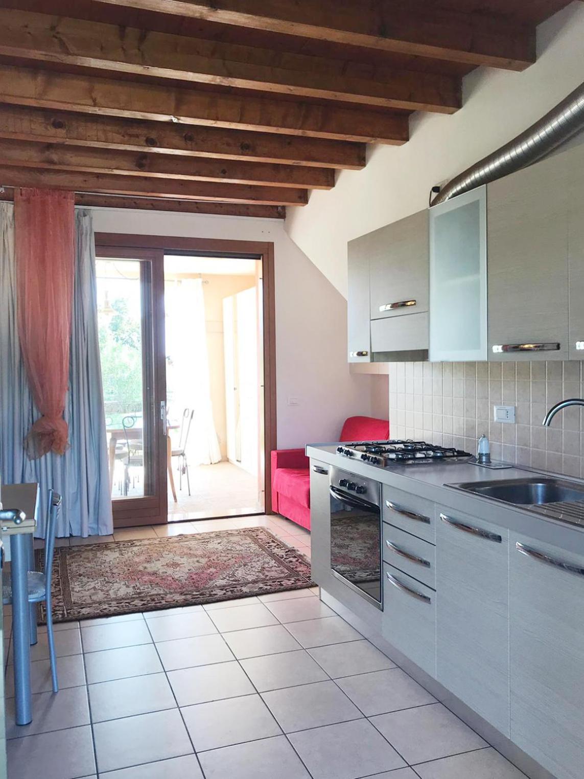The Flowers - Apartments With Private Garden In Residence With Pool Manerba del Garda Dış mekan fotoğraf